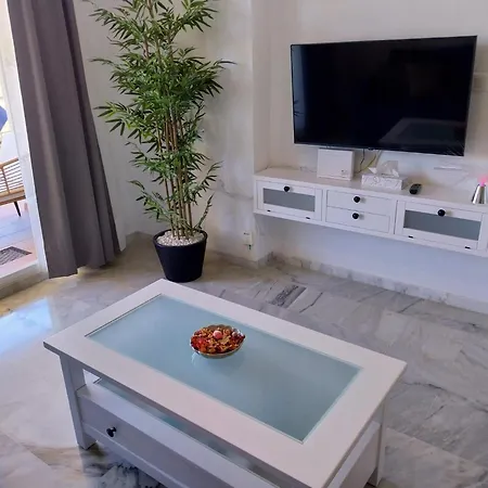 Napoleon 4a With Pool Close To The Apartment Marbella